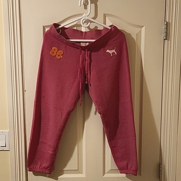 PINK Logo Capri Sweatpants - Picture 1 of 9